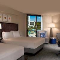 Queen Room with Two Queen Beds with Pool View