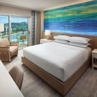 *Newly Renovated* Deluxe Oceanfront King, Guest room, 1 King, Oceanfront
