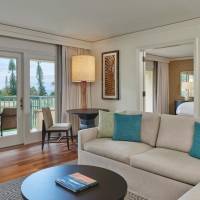 One-Bedroom King Suite with Gardenview