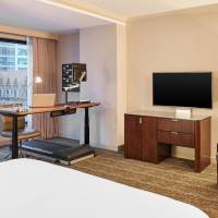 Deluxe King Room with City View