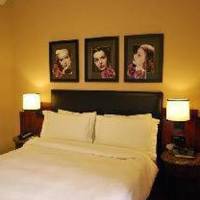 Room #2775241