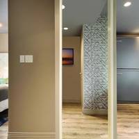 Premium Queen Suite