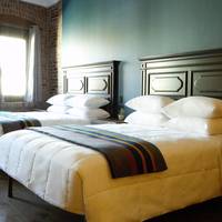 Junior Suite with Two Queens bed