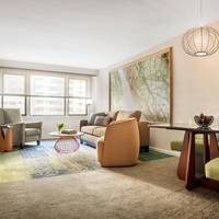 One-Bedroom King Suite