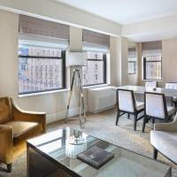 Deluxe One-Bedroom Suite