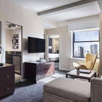 Deluxe One-Bedroom Suite