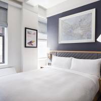 Small Queen or Double Room