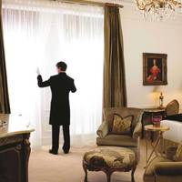 Deluxe King Room - Mobility Access