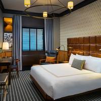 Premium King Room