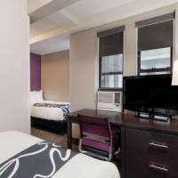 Double Room with Double and Twin Bed - Non-Smoking