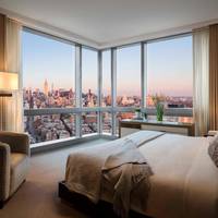 SoHi View One-Bedroom Suite
