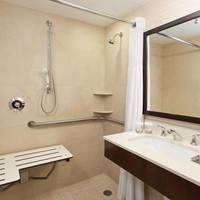 Queen Room - Disability Access