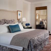 Superior Room with King Bed