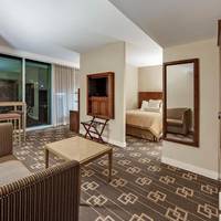 Queen Suite with One Bedroom, Upper Floor
