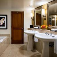 Fairmont Suite With King Bed