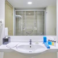 Junior King Suite