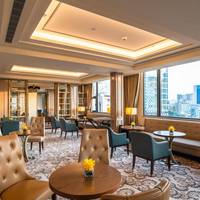Deluxe Twin with Signature Lounge benefits
