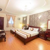 Deluxe Family Room with City View