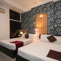 Deluxe Triple Room with City View