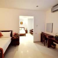 Family Room (5 Adults)