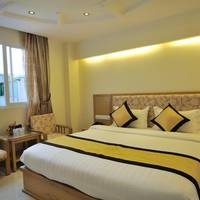 Deluxe Double or Twin Room with City View