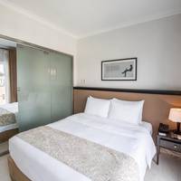 Deluxe King - Stay & Dine Package