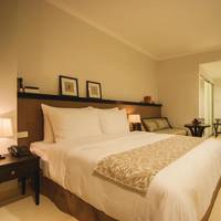 Suite Room - Stay & Dine Package
