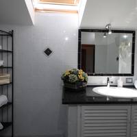 Quadruple Room with Private Bathroom