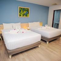 Deluxe Quadruple Room