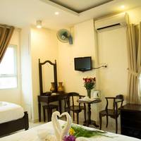 Deluxe Double Room with City View