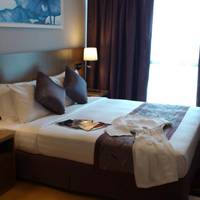 Premier Three-Bedroom Apartment (6 Adults)