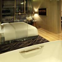 Suite with City View