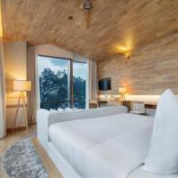 Corner Suite