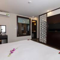 King Suite with Balcony