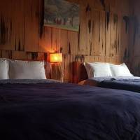 Quadruple Room with Private Bathroom