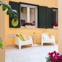 Executive Suite with Kitchen and Terrace