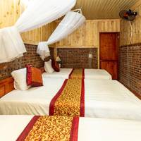 Triple Room with Shared Bathroom