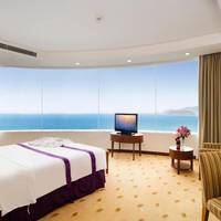 Senior King Suite with Ocean View