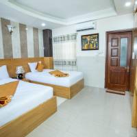 Triple Room with Private Bathroom
