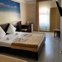 Comfort Triple Room with Shower