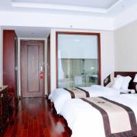 Deluxe Twin Room with City View