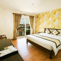 Deluxe Double or Twin Room with City View