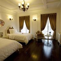 Deluxe Double Room with City View
