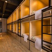 Single Bed in Mixed Dormitory Room