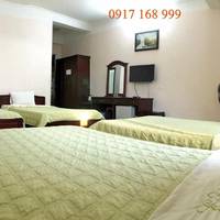 Quadruple Room with Private Bathroom