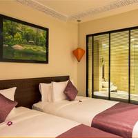 Deluxe Double or Twin - Water Front 