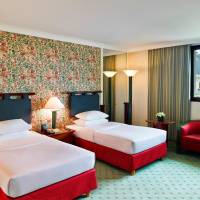 Hilton Deluxe Twin Room