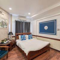 Deluxe Double Room with City View