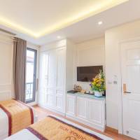 Triple Room with City View