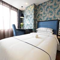Twin Room with View